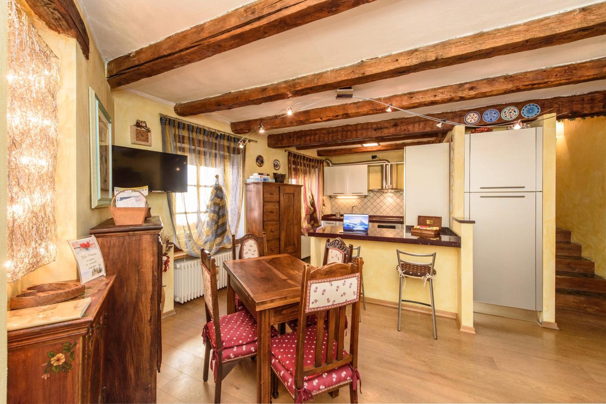 Joile Maison - In The Heart Of Aosta Luaran gambar