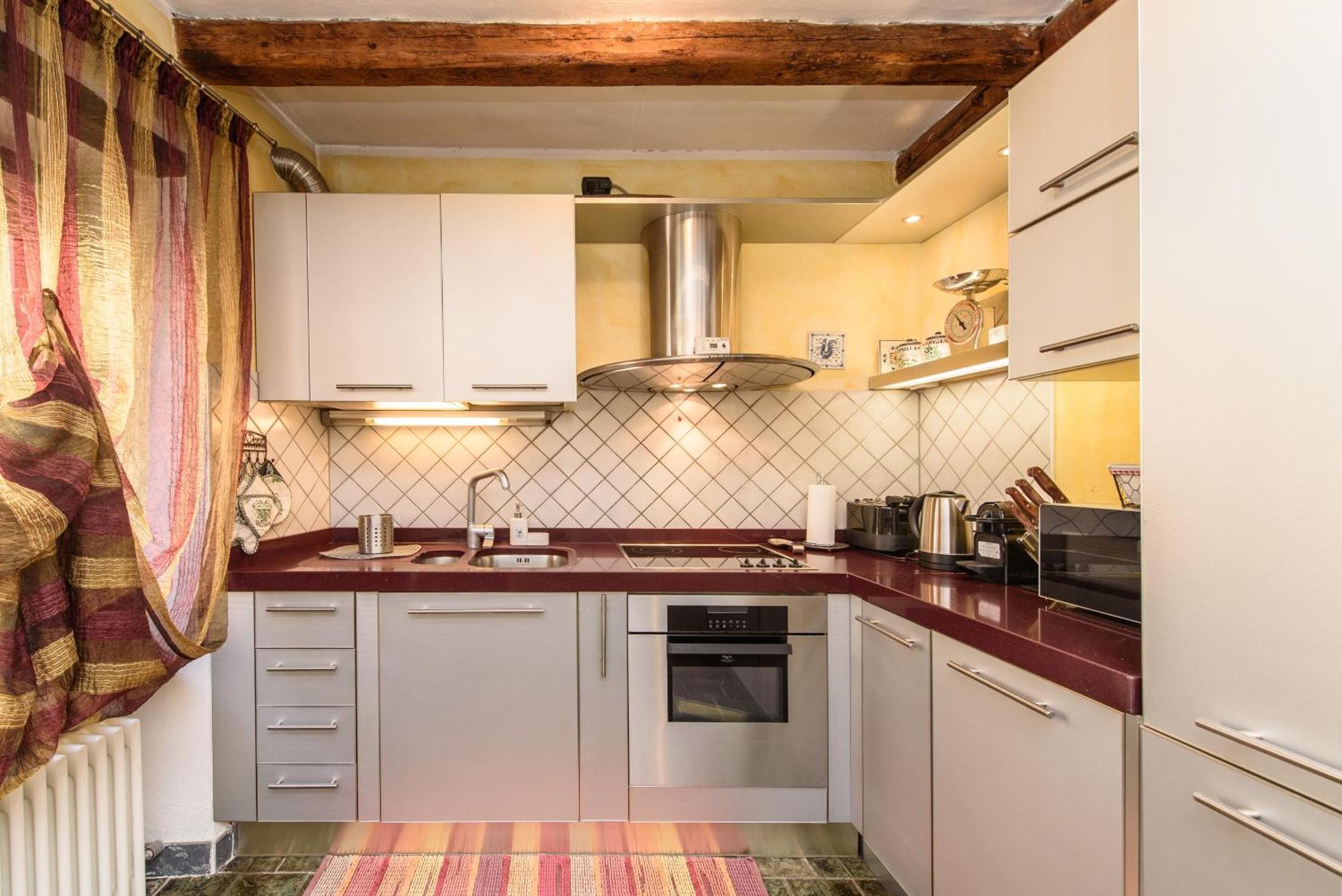 Joile Maison - In The Heart Of Aosta Luaran gambar