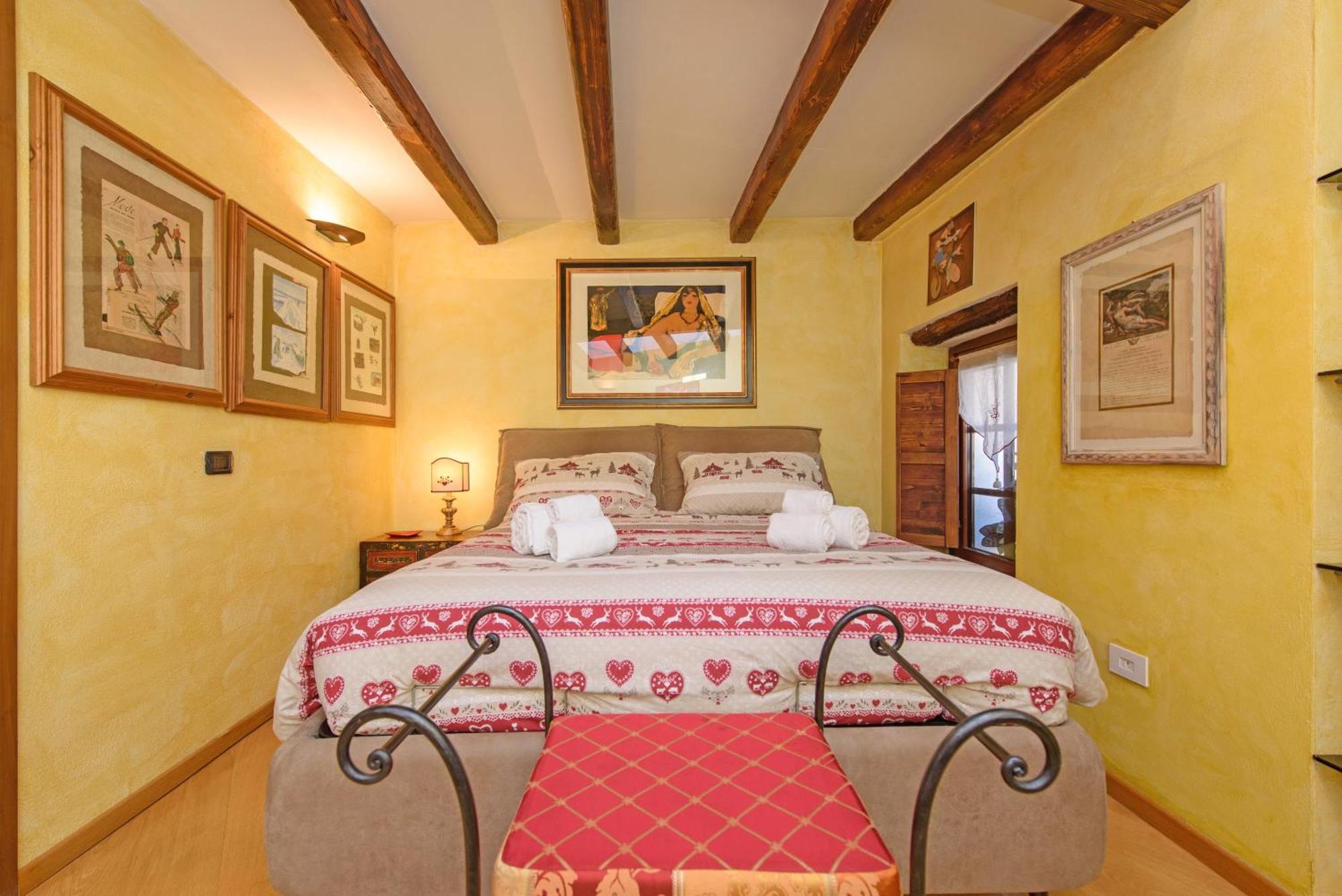 Joile Maison - In The Heart Of Aosta Luaran gambar